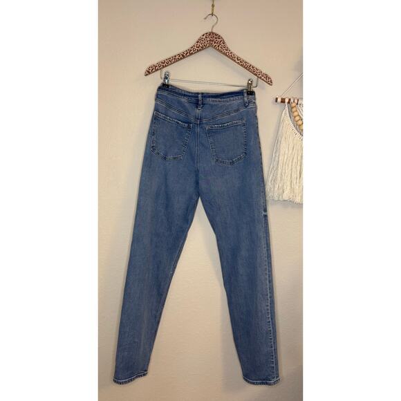Express Relaxed Tapered Mid Rise Jeans sz 6R - Picture 3 of 3